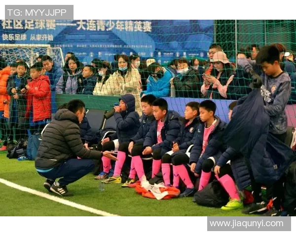 大连学足球助力青少年成长培养未来足球明星的摇篮与希望 大连学足球助力青少年成长培养未来足球明星的摇篮与希望